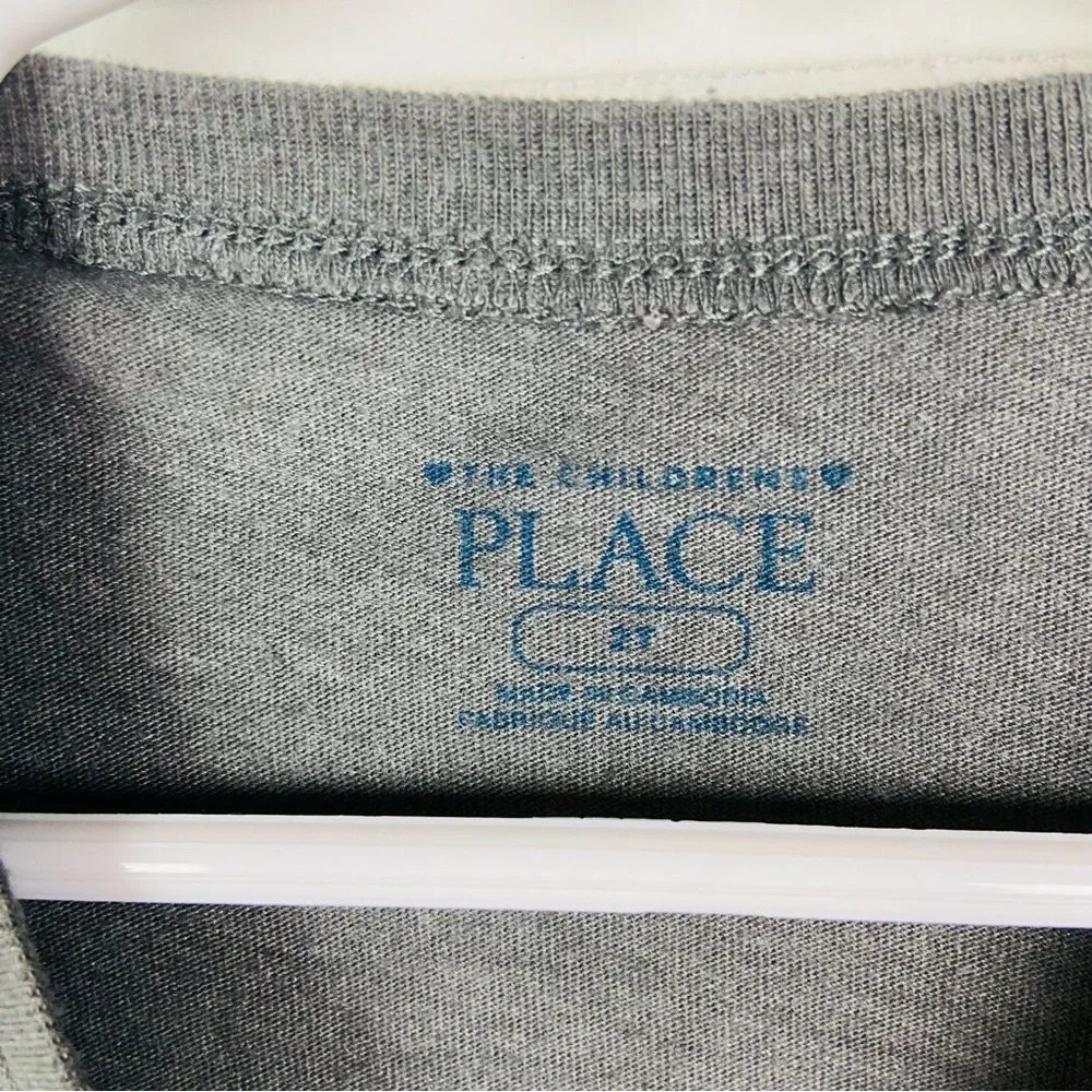 The Children's Place Gray Long Sleeve Tee with daddy will always be my king 2T